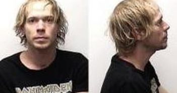 CLIFTON SHARP | 2017-10-25 20:59:00 Clark County, Indiana Booking