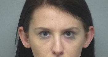 LINDSEY MARIE SMITH | 2017-10-25 14:36:33 Beaufort County, South Carolina Booking