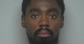 CHARLES ANTOINE BROWN | 2017-10-26 22:06:05 Beaufort County, South Carolina Booking