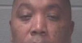 WALTER HAYES | 2017-10-30 08:20:00 Onslow County, North Carolina Booking