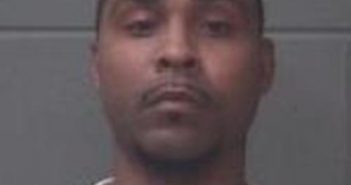 DWAYNE CURETON | 2017-11-01 10:18:00 Onslow County, North Carolina Booking