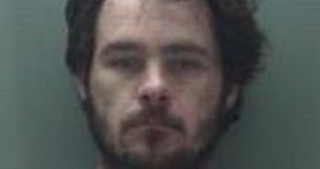 FRANKIE HALL | 2017-11-01 20:04:00 Onslow County, North Carolina Booking