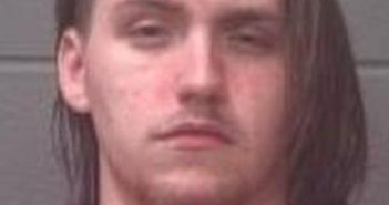 RYAN FALKINBURG | 2017-11-02 11:22:00 Onslow County, North Carolina Booking