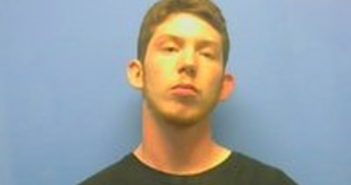 JAMES TREY HOLT | 2017-11-09 12:34:00 Johnson County, Arkansas Booking