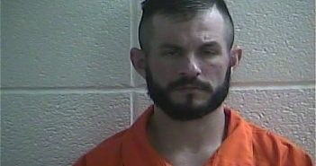 <B>BENJAMIN</B> <B>CARSON</B> <B>LIFORD</B> #, Laurel County, Kentucky - 2017-11-09 04:13:00