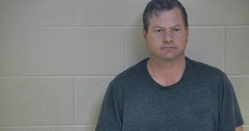 JEREMIAH JOHNSON | 2017-11-09 23:53:00 Taylor County, Kentucky Booking