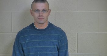 BENJAMIN SALLEE | 2017-11-09 19:13:00 Taylor County, Kentucky Booking