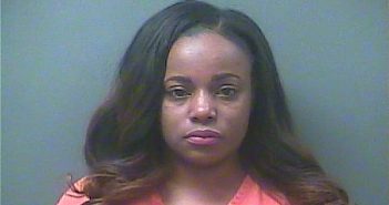 ANGELA P ADAMS | 2017-11-10 21:06:00 Laporte County, Indiana, La Porte County, Indiana Booking