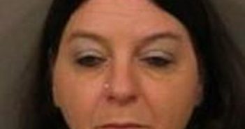 DAWN ROYEA | 2017-11-14 10:27:00 Cayuga County, New York Booking