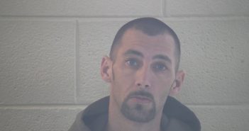 <B>JOSEPH</B> <B>MATTHEW</B> <B>DAULTON</B> #, Pulaski County, Kentucky - 2017-11-16 11:23:00