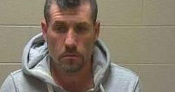 ANTHONY CONLAN | 2017-11-16 23:37:00 Coffee County, Tennessee Booking