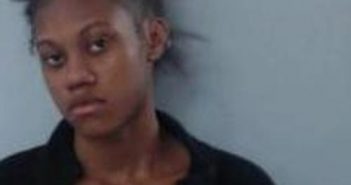 NATASHA TAYLOR | 2017-11-21 03:37:00 Fayette County, Kentucky Booking