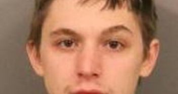 CHRISTOPHER DUERS | 2017-11-22 18:59:00 Cayuga County, New York Booking