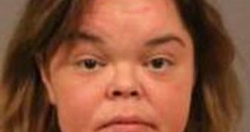 BETH FIUME | 2017-11-23 11:45:00 Cayuga County, New York Booking