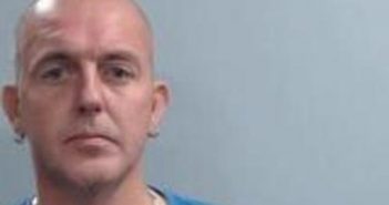 WILLIAM THORNTON | 2017-11-24 15:00:00 Fayette County, Kentucky Booking
