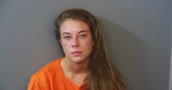 MCKENZY MARIE PETREE | 2017-11-24 16:02:00 Hendricks County, Indiana Booking