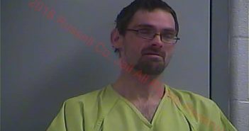 CURTIS R JUSTICE | 2017-11-25 22:14:00 Russell County, Kentucky Booking