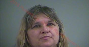 MARY ANN A GADBERRY | 2017-11-25 12:32:00 Russell County, Kentucky Booking