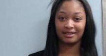 JOENESHA HILL | 2017-11-29 23:36:00 Fayette County, Kentucky Booking