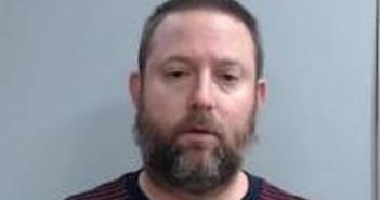 ADAM WILCHFORT | 2017-11-30 23:29:00 Fayette County, Kentucky Booking