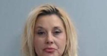 MARY HYATT | 2017-12-01 03:16:00 Fayette County, Kentucky Booking