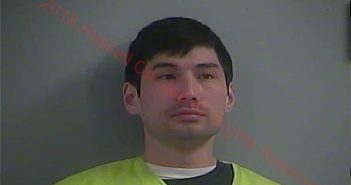MICHAEL OH HUFF | 2017-12-01 19:20:00 Russell County, Kentucky Booking