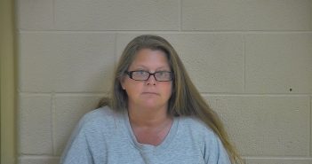 BLANCH HOSKINS | 2017-12-02 02:48:00 Taylor County, Kentucky Booking