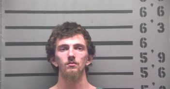 <B>JOSEPH</B> <B>DAVID</B> <B>CARTER</B> #, Hopkins County, Kentucky - 2017-12-04 02:00:00
