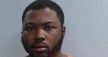 CLARK YOUNG | 2017-12-05 03:55:00 Fayette County, Kentucky Booking