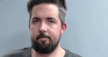 LUCAS MEARNS | 2017-12-06 17:49:00 Fayette County, Kentucky Booking