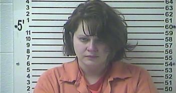 JENNIFER LYNN BOHANNON | 2017-12-09 11:45:41 Hardin County, Kentucky Booking