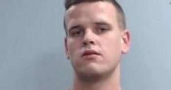COLTEN GOWINS | 2017-12-11 19:16:00 Fayette County, Kentucky Booking
