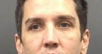 STEVEN LYNN | 2017-12-13 10:06:00 Rowan County, North Carolina Booking