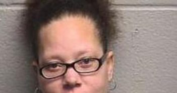CRYSTAL MAJETTE | 2017-12-13 10:32:00 Durham County, North Carolina Booking