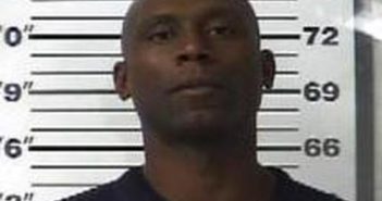 LAMORRIS JONES | 2017-12-13 11:59:00 Gibson County, Tennessee Booking