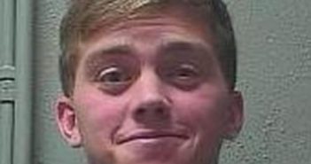 TYLER MINIER | 2017-12-14 22:36:00 Benewah County, Idaho Booking