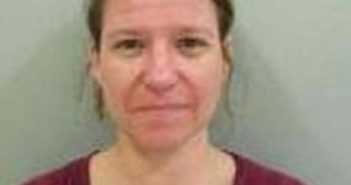 SAMANTHA DARLING | 2017-12-14 10:52:00 Fayette County, Iowa Booking