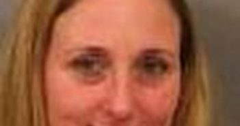 ELIZABETH LOOK | 2017-12-14 04:09:00 Cayuga County, New York Booking