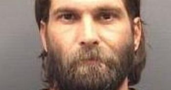 BRIAN ROACH | 2017-12-14 19:38:00 Rowan County, North Carolina Booking