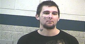 <B>CHRISTOPHER</B> <B>MICHAEL</B> <B>WISEMAN</B> #, Breckinridge County, Kentucky - 2017-12-14 19:37:00