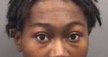 SHADESIA FRANCIS | 2017-12-15 14:44:00 Rowan County, North Carolina Booking