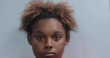 ASIA MITCHELL | 2017-12-15 02:26:00 Fayette County, Kentucky Booking