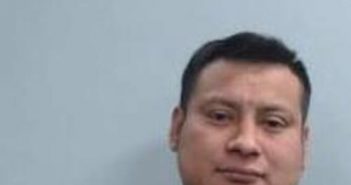 ANTOLIN MENDOZA-GONZALES | 2017-12-15 02:40:00 Fayette County, Kentucky Booking