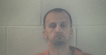 JEFFREY W DENSON | 2017-12-18 16:08:00 Pulaski County, Kentucky Booking