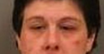 TERESA HARRIS | 2017-12-18 23:47:00 Cayuga County, New York Booking