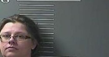 NICOLE MCCOMAS | 2017-12-19 18:10:00 Johnson County, Kentucky Booking