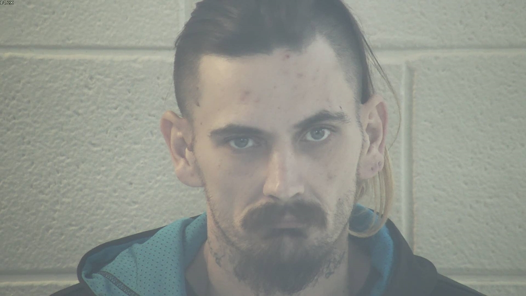 MARTY DEAN COLWELL #, Pulaski County, Kentucky - 2017-12-19 18:02:00