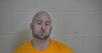 JOHN D MONTGOMERY | 2017-12-20 14:46:00 Taylor County, Kentucky Booking