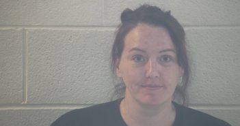 RACHEL LOUISE CASADA | 2017-12-21 18:31:00 Pulaski County, Kentucky Booking