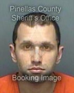 PONCE, CHRISTOPHER JORGE | 2017-12-21 12:29:52 Pinellas County, Florida Booking